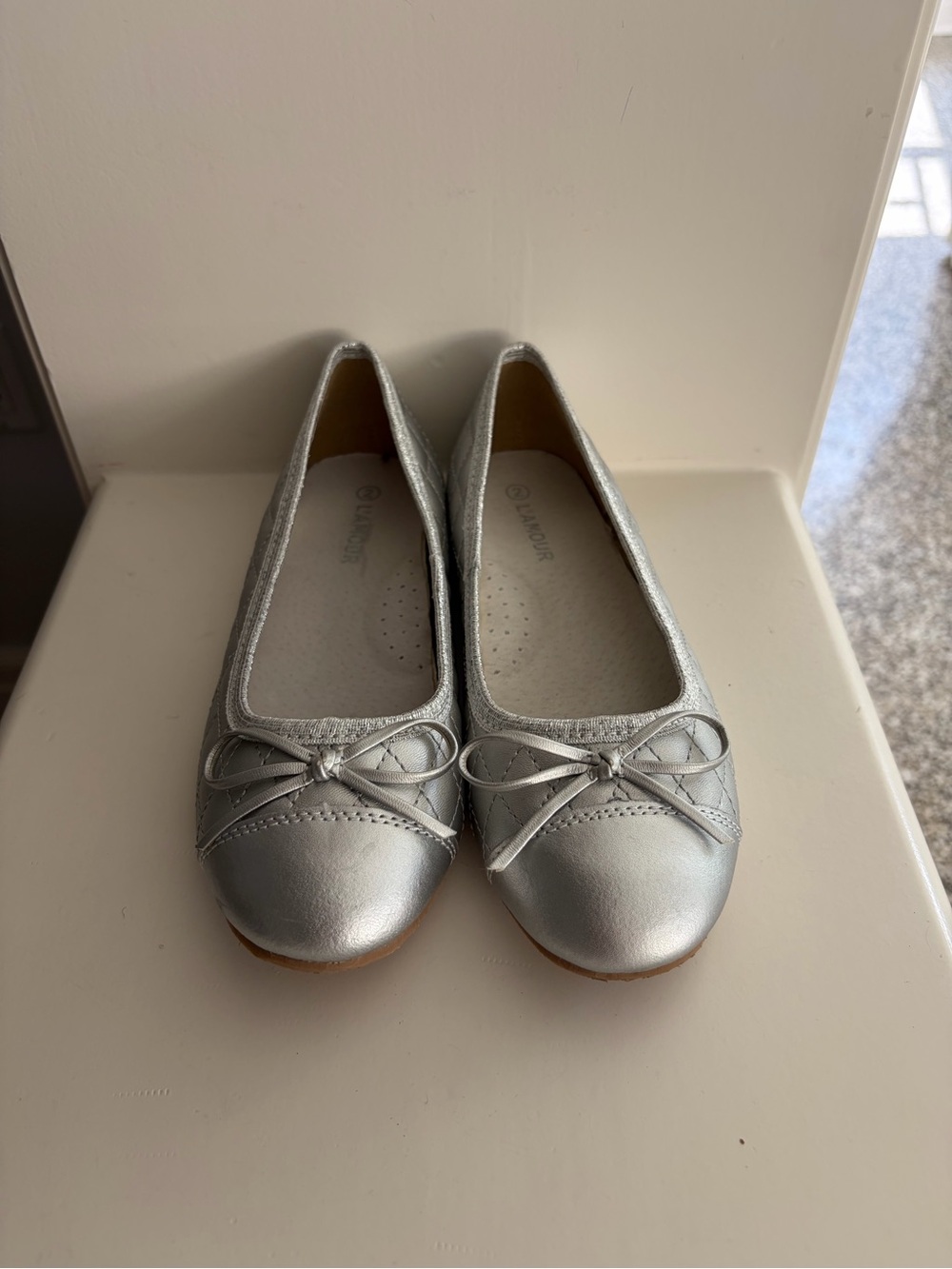 L'Amour Silver Girls Bow Ballet Flats